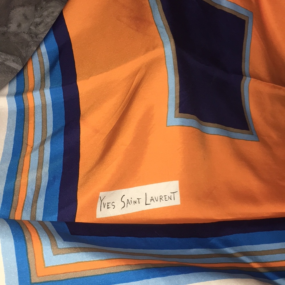 YSL - Picture 2 of 3